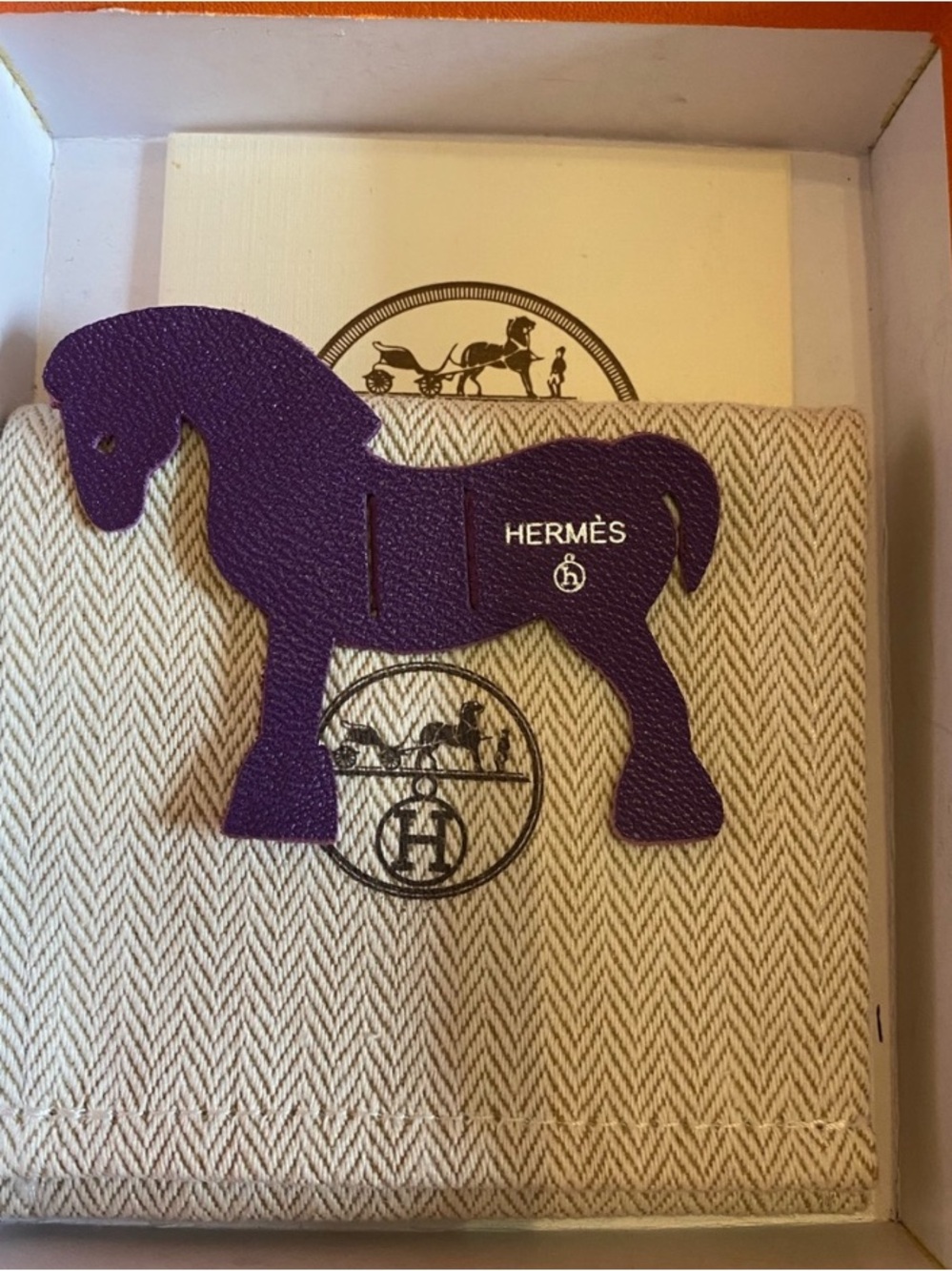 Hermès Paris Authentic Petit H Leather Charm Set. 5 Pieces. - Picture 16 of 16